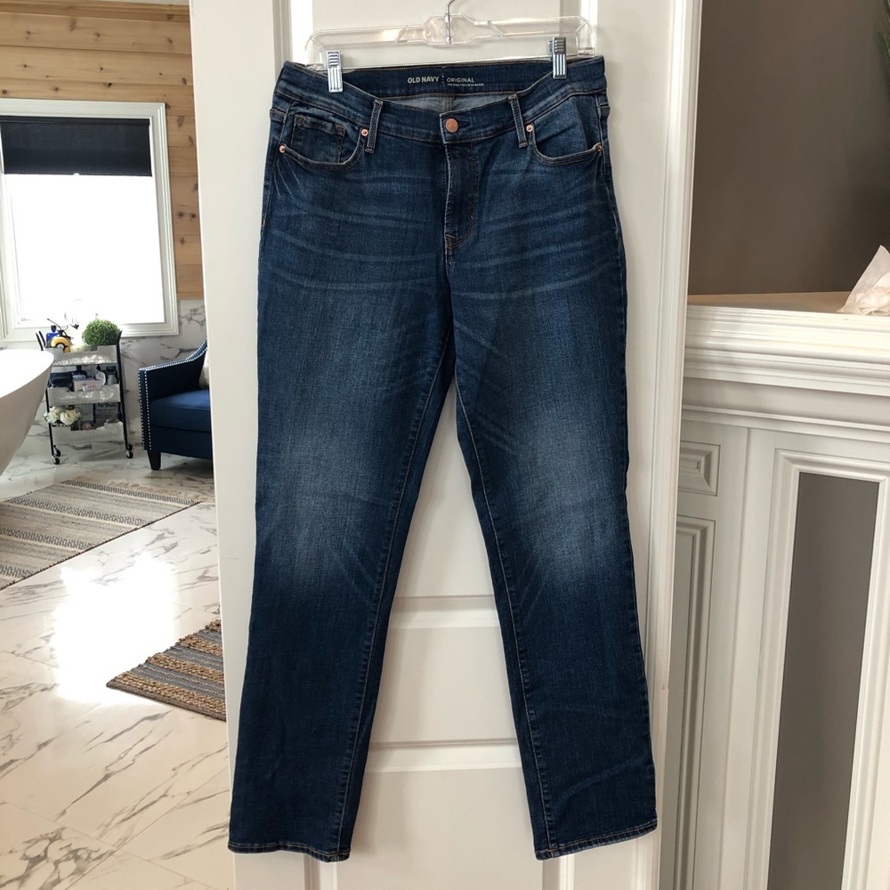 Like New woman’s Old Navy Jeans.